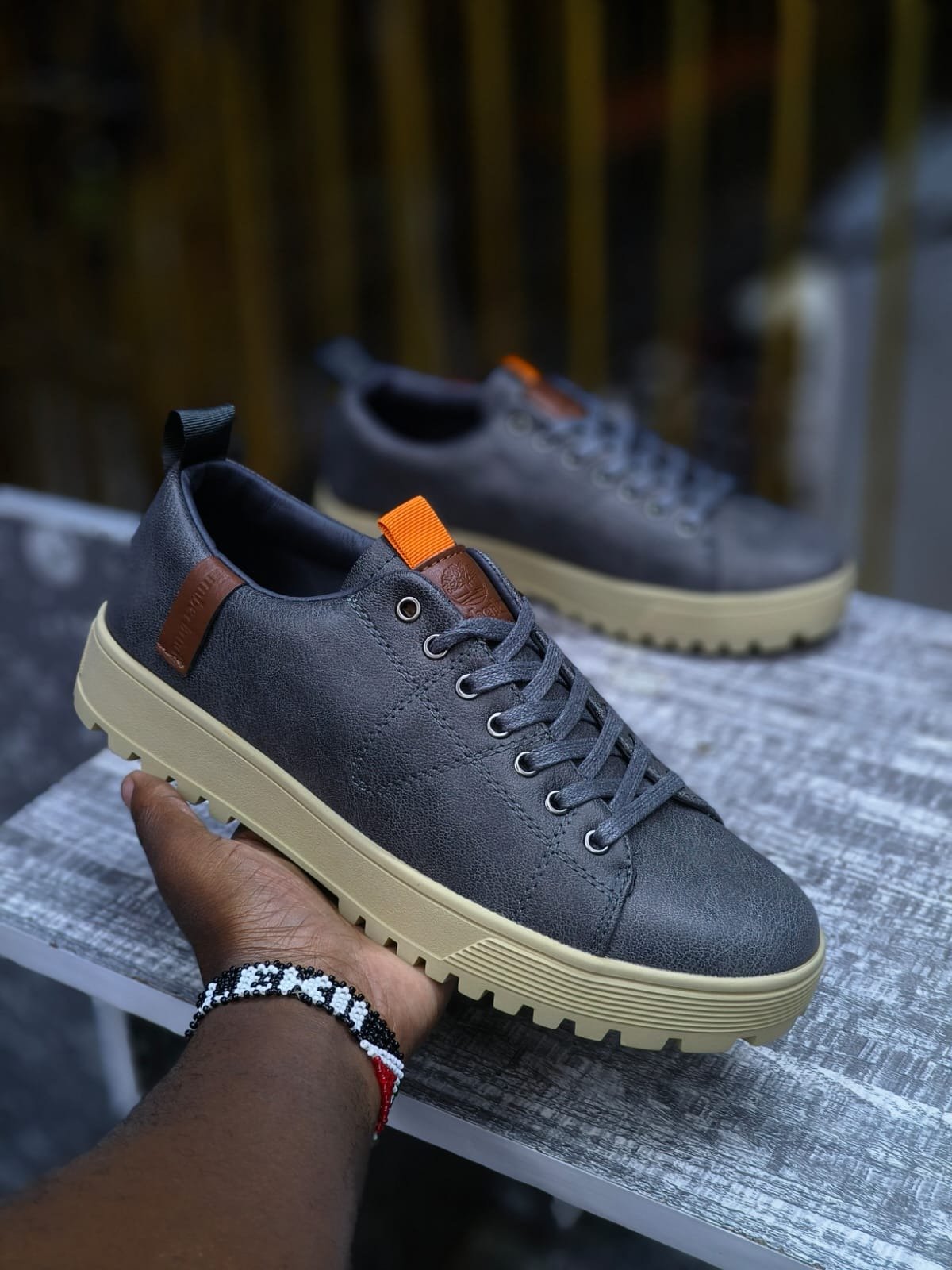 URBAN LEATHER SNEAKERS - Image 2